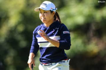 畑岡奈紗が2年ぶり首位発進　「まだ初日」もミス撲滅ショットに手応え