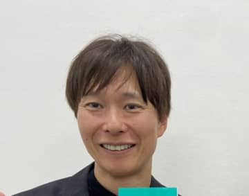 「芸人が政治を斬るな」「勇気あるポスト」SNSで賛否勃発！お笑いコンビ・マシンガンズ 滝沢秀一の『憲法改正』投稿が波紋を生む