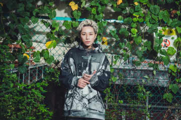 【インタビュー】ASH DA HERO、デビュー10年を振り返りワールドツアー最終公演を語る「世界で暴れる日本代表のロックバンドに」