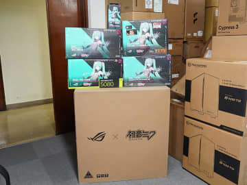 ASUS ROG×初音ミクコラボのPCパーツ/周辺機器が7製品、X870EマザーやGeForce RTX 5080など