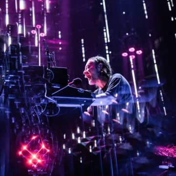 レディオヘッド、7年ぶりのツアーを開始