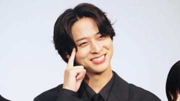 timelesz・寺西拓人 主演映画の撮影現場でエキストラに挨拶をしながら自己紹介!共演の西岡德馬も「テラがかわいらしい」と気遣いを絶賛