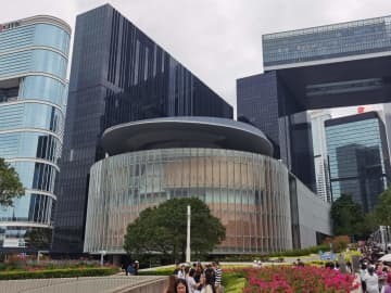 日刊香港ポストTOPICS