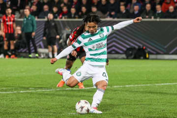 途中出場の旗手怜央がPK弾で“EL初ゴール”も…前半3失点のセルティック、反撃及ばず大会2敗目