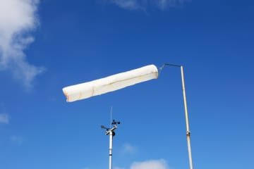 ネット証券で敏感な「ゴールド」下落への反応、一方で米国株インデックスは20～30％の上昇率で好調！