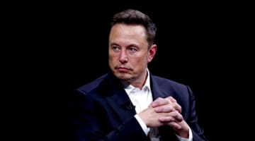 【速報】テスラが株主総会でイーロン・マスクCEOに150兆円の報酬案を承認