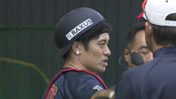 「考える時間が短くなる」侍ジャパン・坂本誠志郎がピッチコムに対応「慣れないと大変」