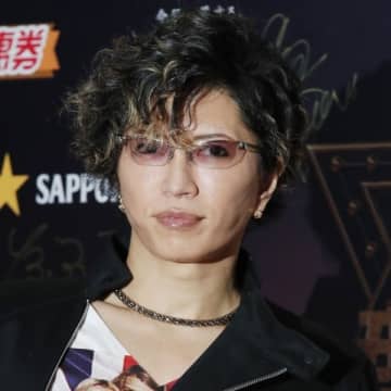 GACKTの“ダイヤモンド指定席”は6万円！ 特典テンコ盛り「付加価値ライブチケット」の功罪