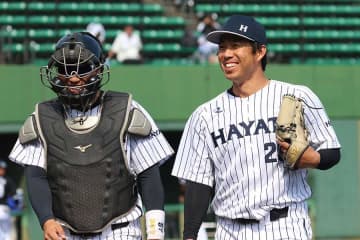 収入減でもコーチ退任→現役復帰　止められた「何で？」　2軍球団、中米渡り投げた40歳の人生観