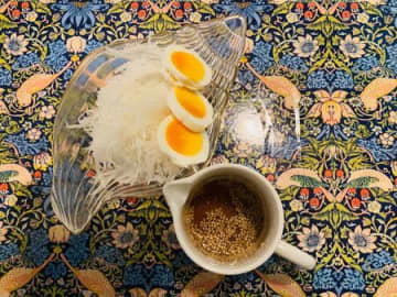 大根サラダが無限に食べられる～。美味しい黒酢ドレッシング