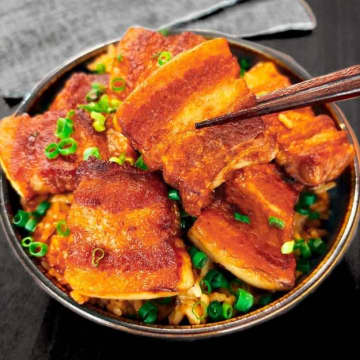 【角煮はもう煮込まないで！】「スプーンで切れるほどトロトロ」「もう普通の作り方に戻れない」簡単神レシピ