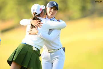 腰痛はねのけ7位発進　鶴岡果恋が心に秘めた1/35の意地「もう8年、早く優勝したい」