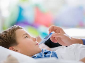 子どもの熱に振り回されない体温リズムとサインについて小児外科専門医竹内先生にお伺いしました