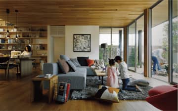 「居心地の良い・くつろげる住まい」が家族の会話と絆を育む 満足できる住まい選びのポイントとは