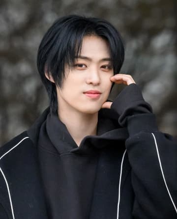 「耐えられない」一方的に“健康上の問題”で活動中断と発表された？K-POPグループメンバーが事務所を提訴【全文】