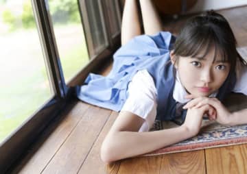 「制コレ」17歳美少女、ノスタルジー感じさせる最新デジタル写真集！