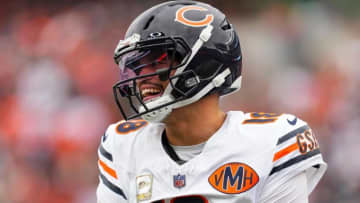 接戦を制して5勝3敗のベアーズ、今年は「雰囲気が違う」と語るQBウィリアムズ