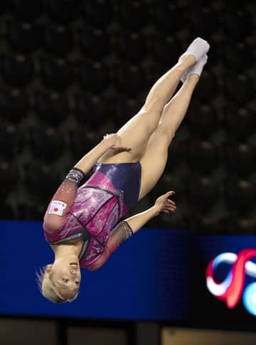 森、松本らが準決勝進出　世界トランポリン第2日