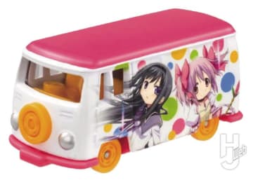 『魔法少女まどか☆マギカ』や『ドラゴンボール』がトミカとコラボ！葛飾北斎「神奈川沖浪裏」のフィギュアや、『装甲騎兵ボトムズ』の最低野郎 ビールジョッキなども注目【最新グッズまとめ】