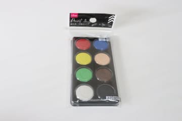 ダイソーの100円画材がレベル高すぎ！スリム＆コンパクトで持ち運びに便利！「発色も良い！」