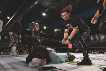 【DDT】佐々木大輔＆岡谷英樹が欠場のMAO＆KANONからKO-Dタッグ強奪宣言！「リングに上がれねぇならベルトは返上しろ」