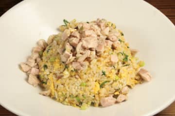 【全国チャーハン巡り】チャイナスタンド笑龍［しょうりゅう］（福岡・大牟田）　フードジャーナリスト・はんつ遠藤が行く！