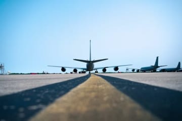 米アンドルーズ統合基地に不審な白い粉入りの小包、複数人が体調不良で搬送