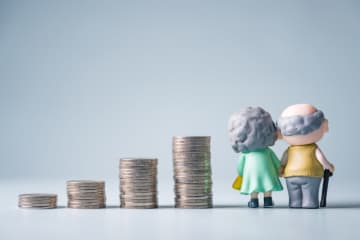 65歳以降の生活、年金だけで“月10万円”では足りない？ セカンドライフの家計収支をシミュレーション