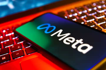 Meta、詐欺や禁止商品の広告から2兆円超の収益か