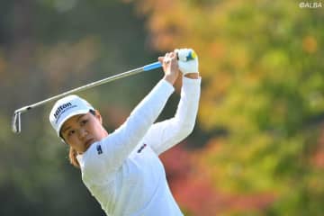 畑岡奈紗と申ジエが首位で週末へ　山下美夢有3位、佐久間朱莉ら4位