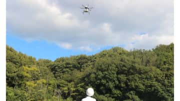 愛媛県今治市、南海トラフ地震を想定――今治市からしまなみ海道沿線の大島へ「ドローンによる医療物資輸送」を実証。国家戦略特区の支援でレジリエンスを強化