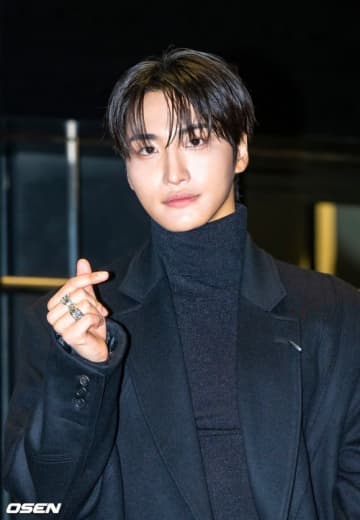 【PHOTO】ATEEZのSEONGHWA＆チェ・ヒジン、ブランド「SONGZIO」のイベントに出席