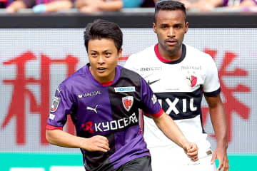 “亀岡の悲劇”を越えて。京都サンガ、齊藤未月がJ1優勝戦線でつないだ希望の言葉