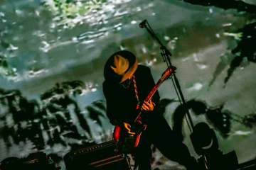 【ライブレポート】ACIDMAN、7年ぶり7度目の日本武道館公演に幾つものハイライトと至上の特別感「すごくひとつになった気がします」