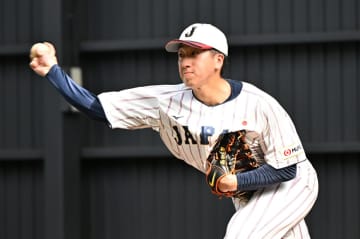 【侍ジャパン】大勢＆松山がブルペンで投球練習　井端監督は２人への信頼語る
