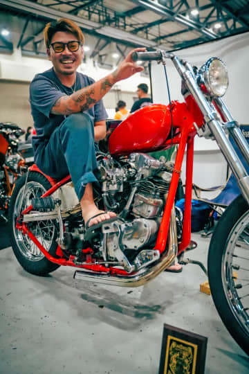 ティファニーの壺から着想を得たナックルヘッドチョッパー