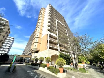 アルファスシティ大島 5階｜自然と生活利便が調和した街、共用施設充実のビッグコミュニティ。2022年大規模修繕工事実施。広々ルーフバルコニーと専用ポーチ付き。和室のある4LDK