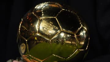 バロンドールは誰が決めているのか？ 毎年論争を呼ぶ世界最高の個人賞の裏側