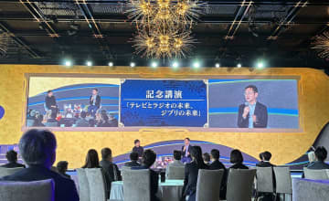 宮崎吾朗氏が明かす宮崎駿監督の近況「毎日スタジオにきて２、３時間絵を描いて帰っていく」