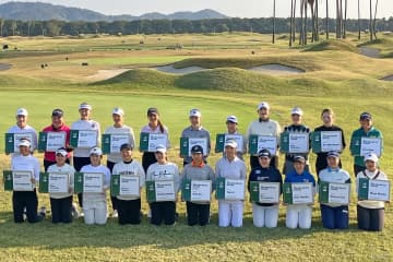 現役高校生の伊藤愛華、中国の20歳がトップ合格 18位タイまで22人がプロテスト突破