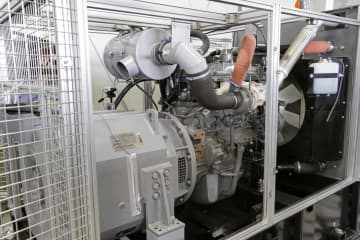 鉄道向け水素エンジン試験を公開　JR東海、脱炭素目指す