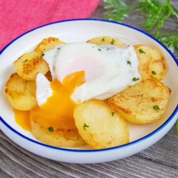 【じゃがいも100個あっても足りないわ】「ポテトフライより好き！」「手が止まらない」じゃがいもの簡単おかずレシピ