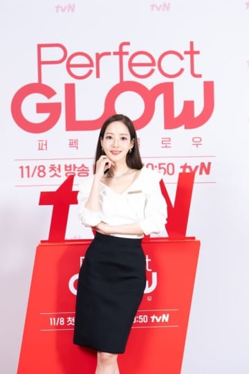 パク・ミニョン、新バラエティ番組「Perfect Glow」出演理由を明かす“少しでも力になれると思った”