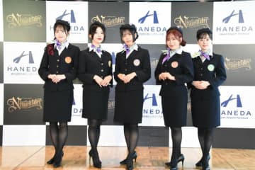 「バンドリ×羽田空港」コラボ発表にRoselia登壇！オリジナル衣装で“世界への旅立ち”を語る