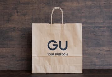 ブーツよりローファーより“この1足”！【GU】秋冬コーデに合う♡「ムートン風シューズ」