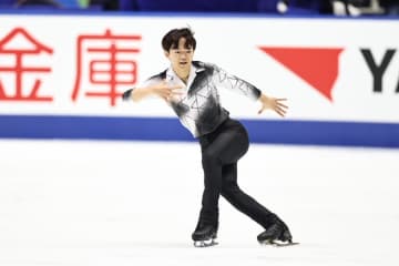 鍵山優真、SP首位発進もスピンでまさかの“０点”に猛省「ありえないところでミス続いた」「試合で初めてやってしまった…」【フィギュアNHK杯】