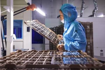 貴州省でタッチスクリーンカバーガラスの受注・生産が活況―中国