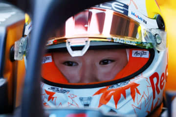 【Ｆ１】角田裕毅ＦＰ１開始６分半で痛恨クラッシュ！ ファン落胆