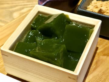 【上野駅】老舗の抹茶を使った絶品スイーツを『やなぎ茶屋』で味わう〜黒猫スイーツ散歩 上野編5〜
