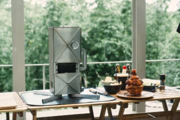 煙を抑えて調理ができる！変幻自在で軽量な新型グリルが優秀すぎる！